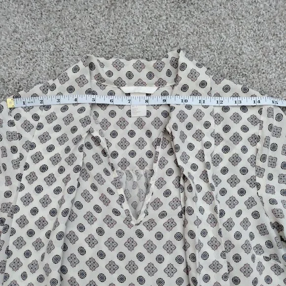 H&M Patterned Blouse with Ties Size 2 - Picture 13 of 16